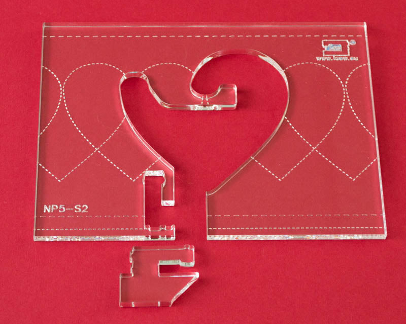 Quilt-Lineal ''Herz klein'' (Acrylglas 5 mm/ Muster 6x6,4 cm/ Lineal 11,5x15 cm)