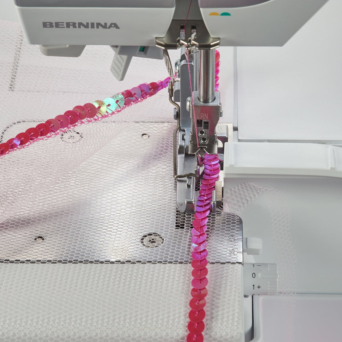 Bernina L15 Perlen- und Pailettenfuß für L 850 / L 860 Overlock