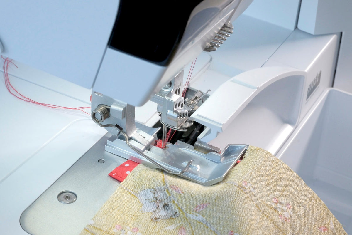 Bernina Nr. C18 Kräusefuß für L 890 Overlock