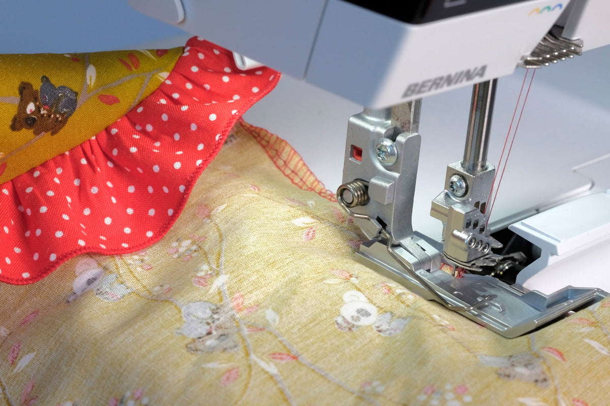 Bernina Nr. C18 Kräusefuß für L 890 Overlock