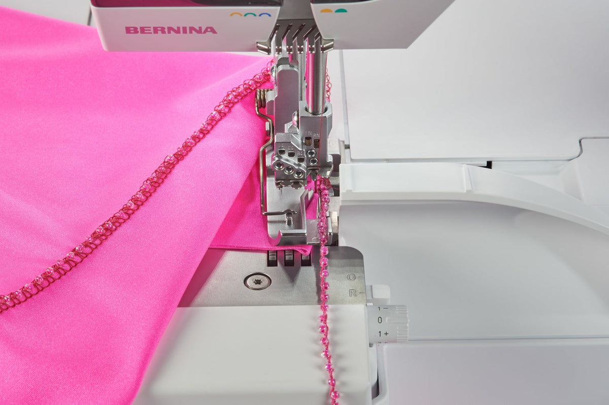Bernina Nr. C15 Perlen- und Paillettenfuß für L 890 Overlock