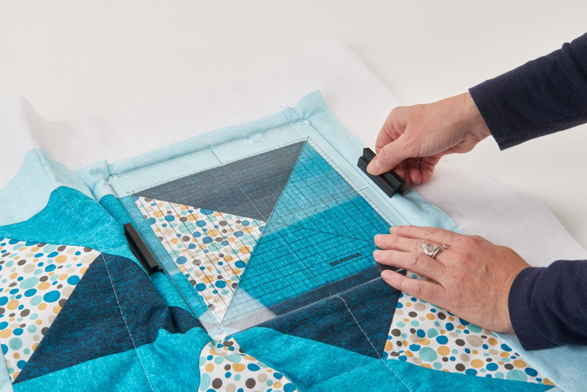 Bernina Stickrahmen Klemmrahmen mittel (medium) für 7er/ 8er-Serie + B 990