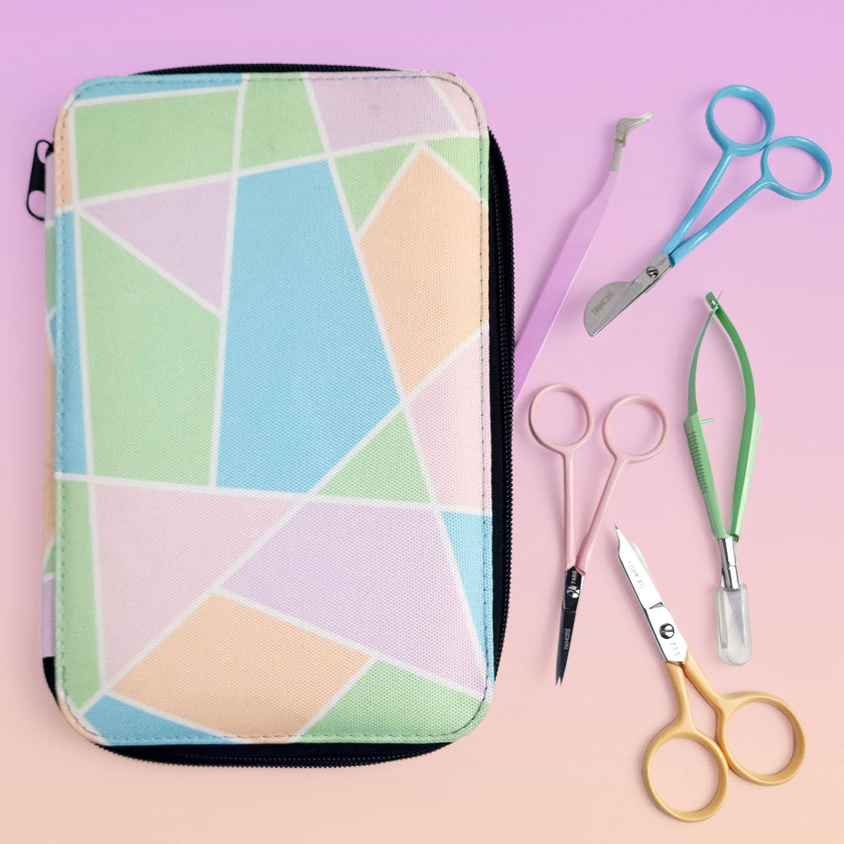 Famore Stick-Scherenset bunt mit Etui (4 Spezialscheren + Pinzette)