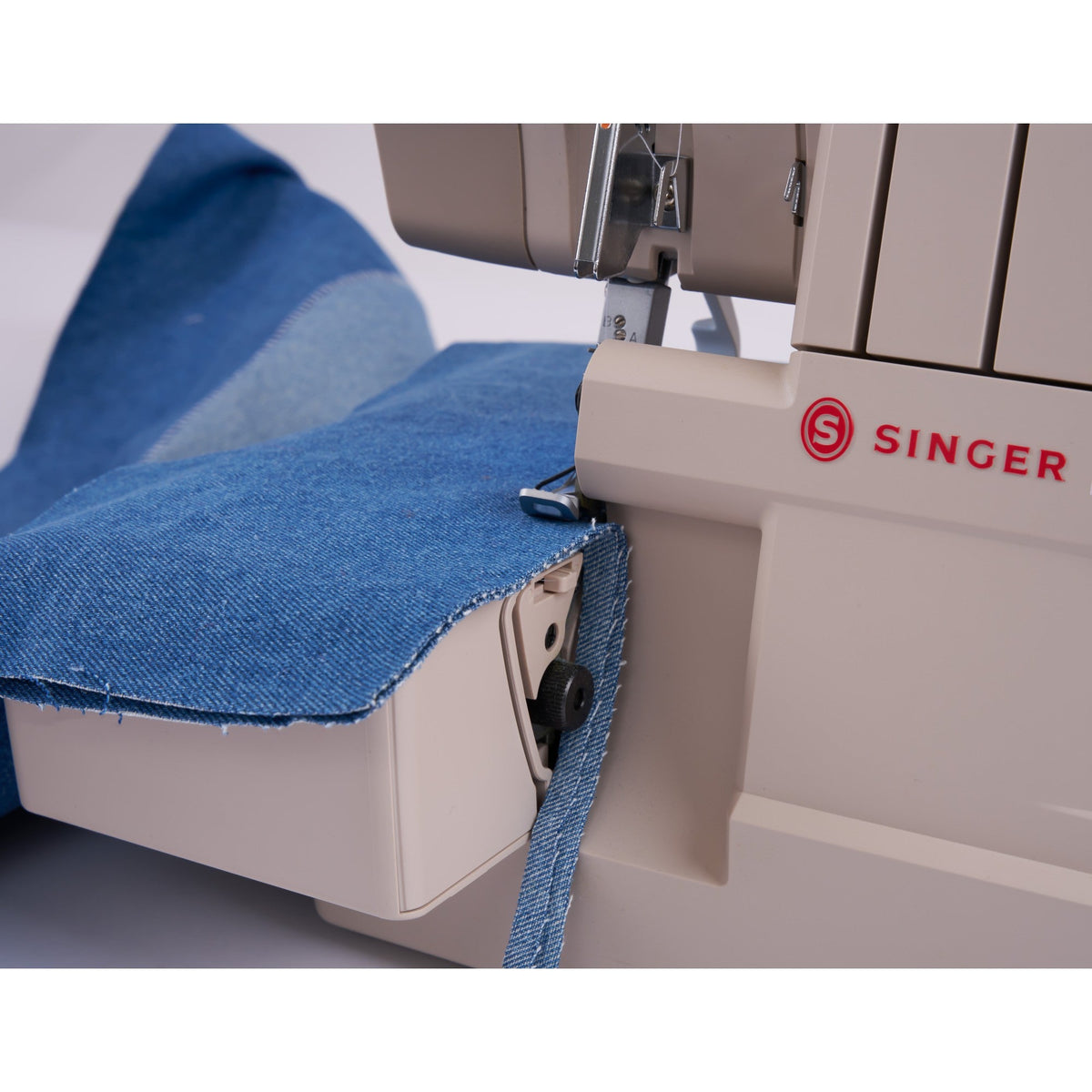 Singer Heavy Duty 0425 Overlock