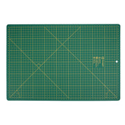 Prym Schneideunterlage (30 x 45 cm/ cm/ inch Skalierung/ grün)