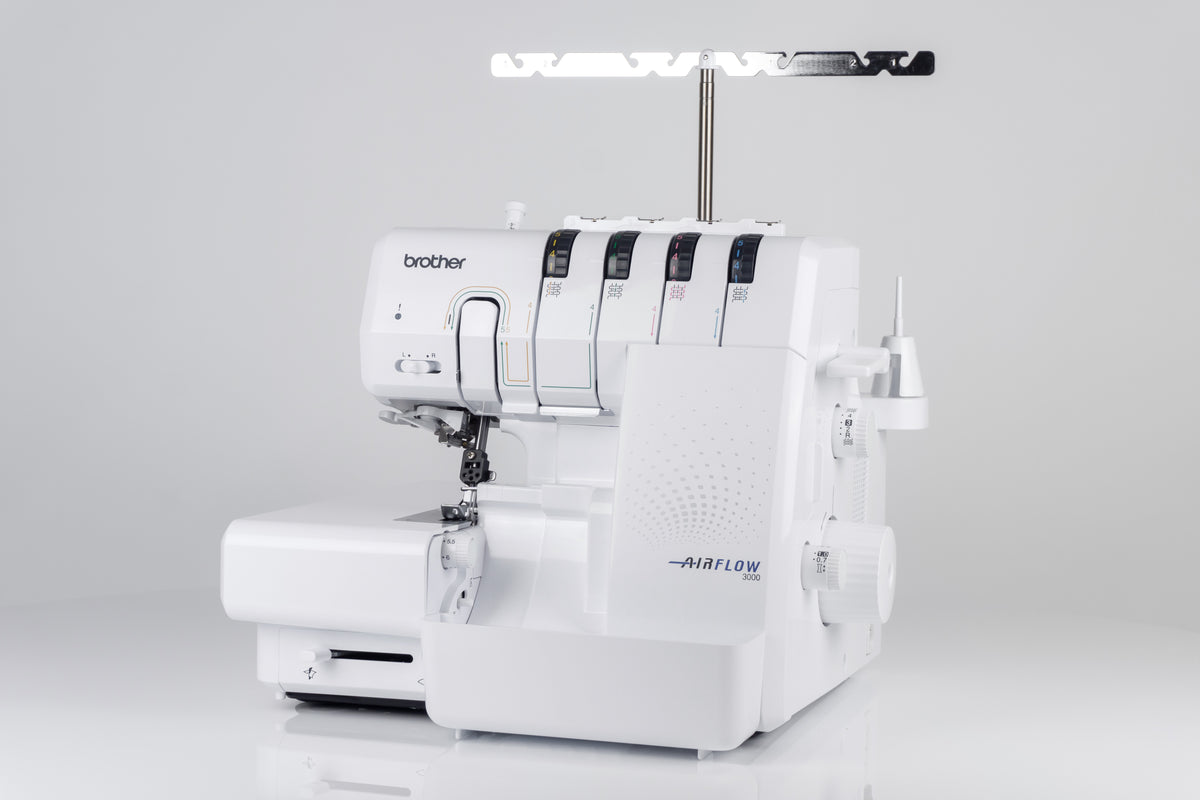 Brother AIRFLOW 3000 - 4 Faden Overlock mit Lufteinfädelung