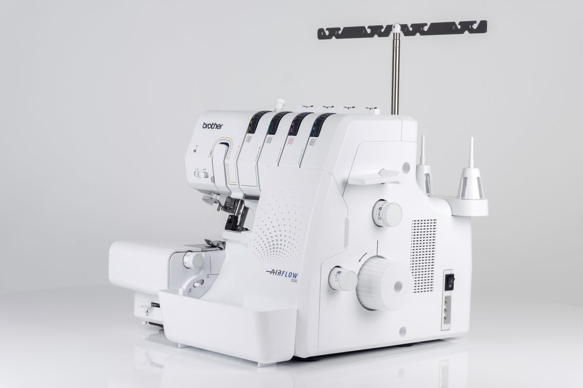 Brother AIRFLOW 3000 - 4 Faden Overlock mit Lufteinfädelung