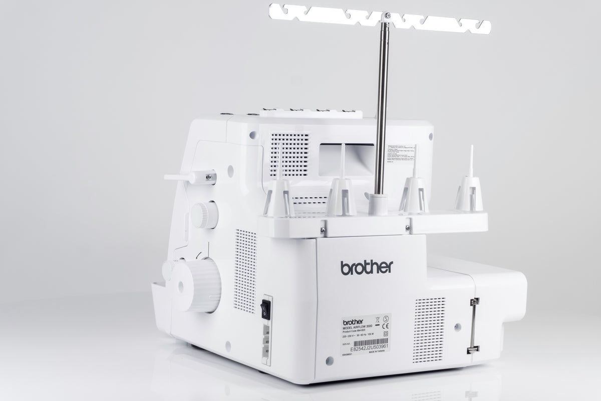 Brother AIRFLOW 3000 - 4 Faden Overlock mit Lufteinfädelung