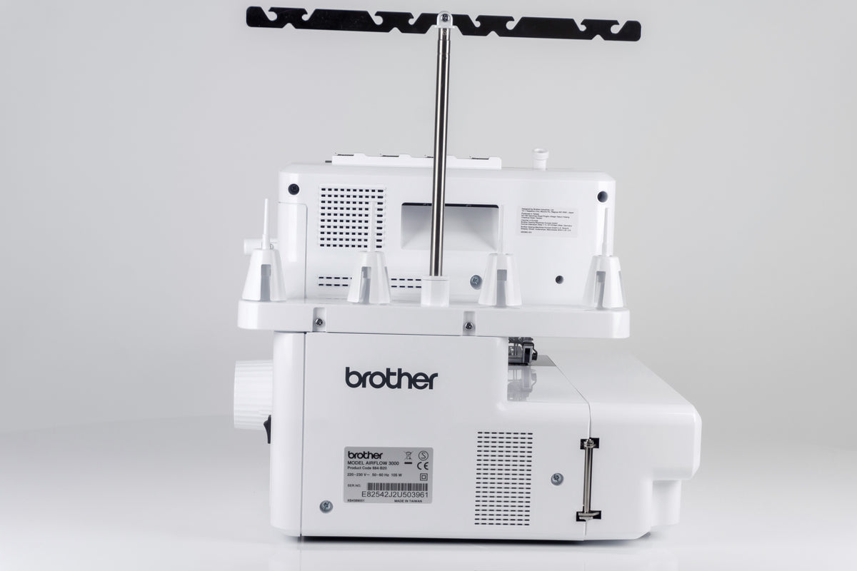 Brother AIRFLOW 3000 - 4 Faden Overlock mit Lufteinfädelung
