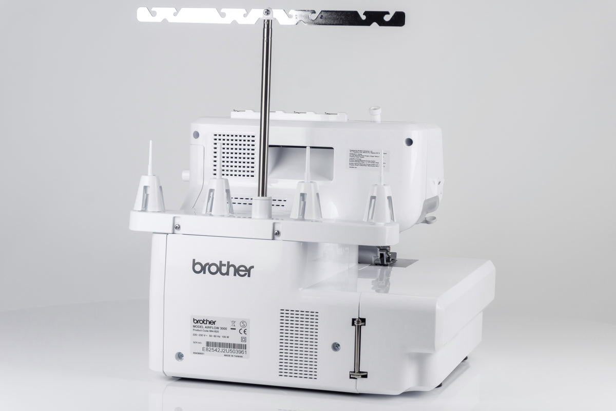 Brother AIRFLOW 3000 - 4 Faden Overlock mit Lufteinfädelung