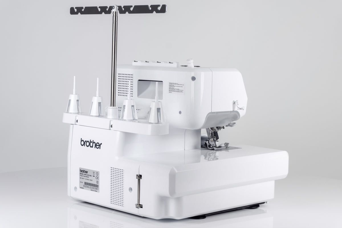 Brother AIRFLOW 3000 - 4 Faden Overlock mit Lufteinfädelung
