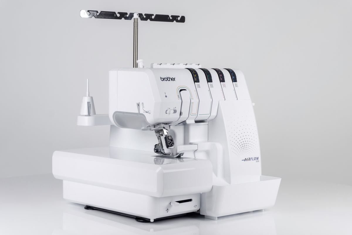 Brother AIRFLOW 3000 - 4 Faden Overlock mit Lufteinfädelung