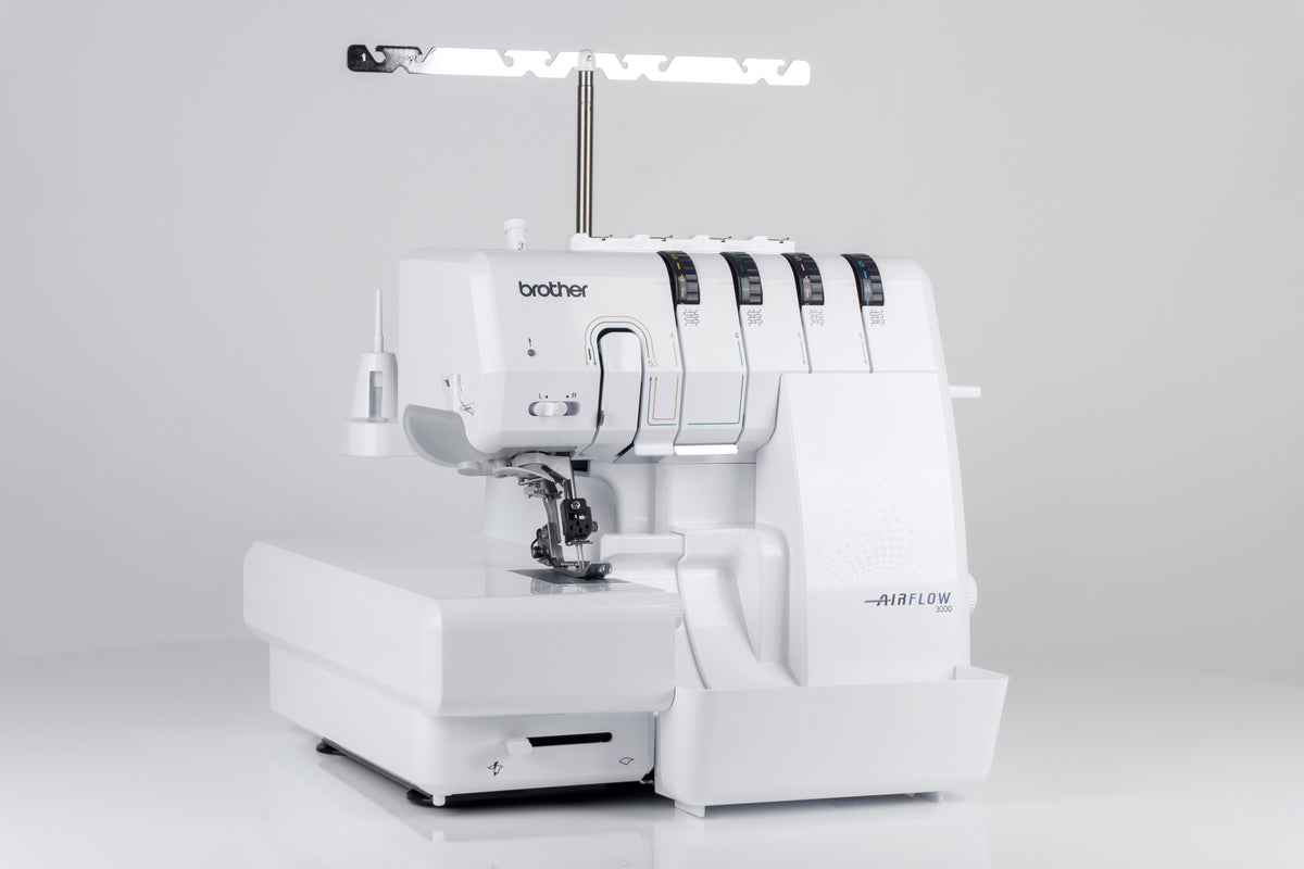 Brother AIRFLOW 3000 - 4 Faden Overlock mit Lufteinfädelung