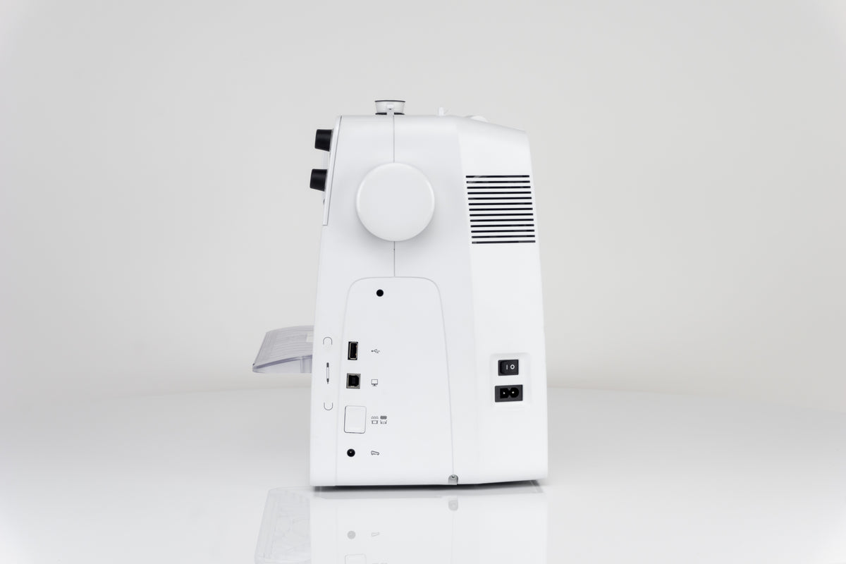 Bernina 435 Computer Nähmaschine mit Vollschaftfüßchen