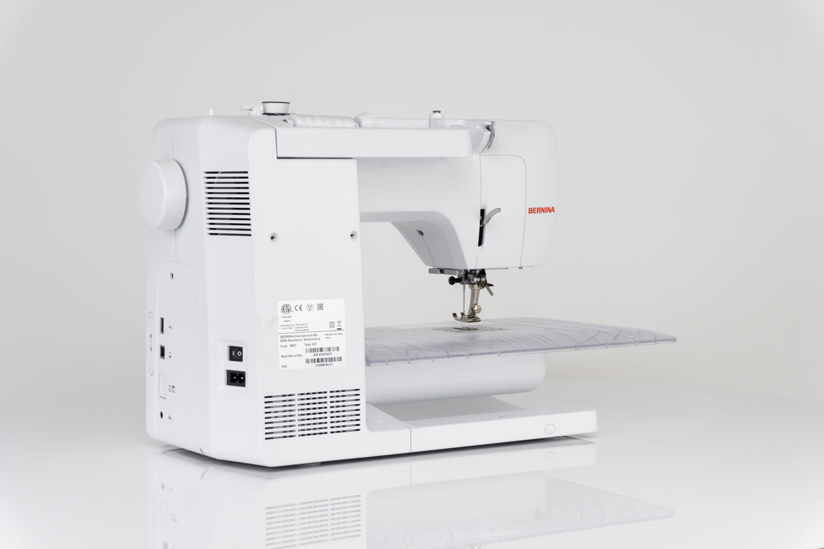 Bernina 435 Computer Nähmaschine mit Vollschaftfüßchen