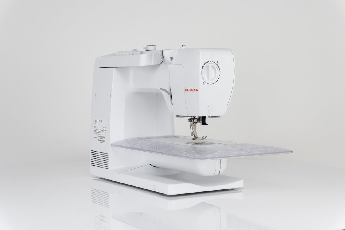 Bernina 435 Computer Nähmaschine mit Vollschaftfüßchen