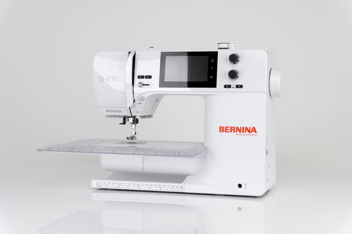 Bernina 435 Computer Nähmaschine mit Vollschaftfüßchen
