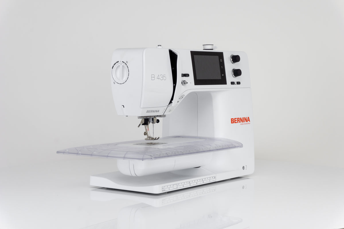 Bernina 435 Computer Nähmaschine mit Vollschaftfüßchen