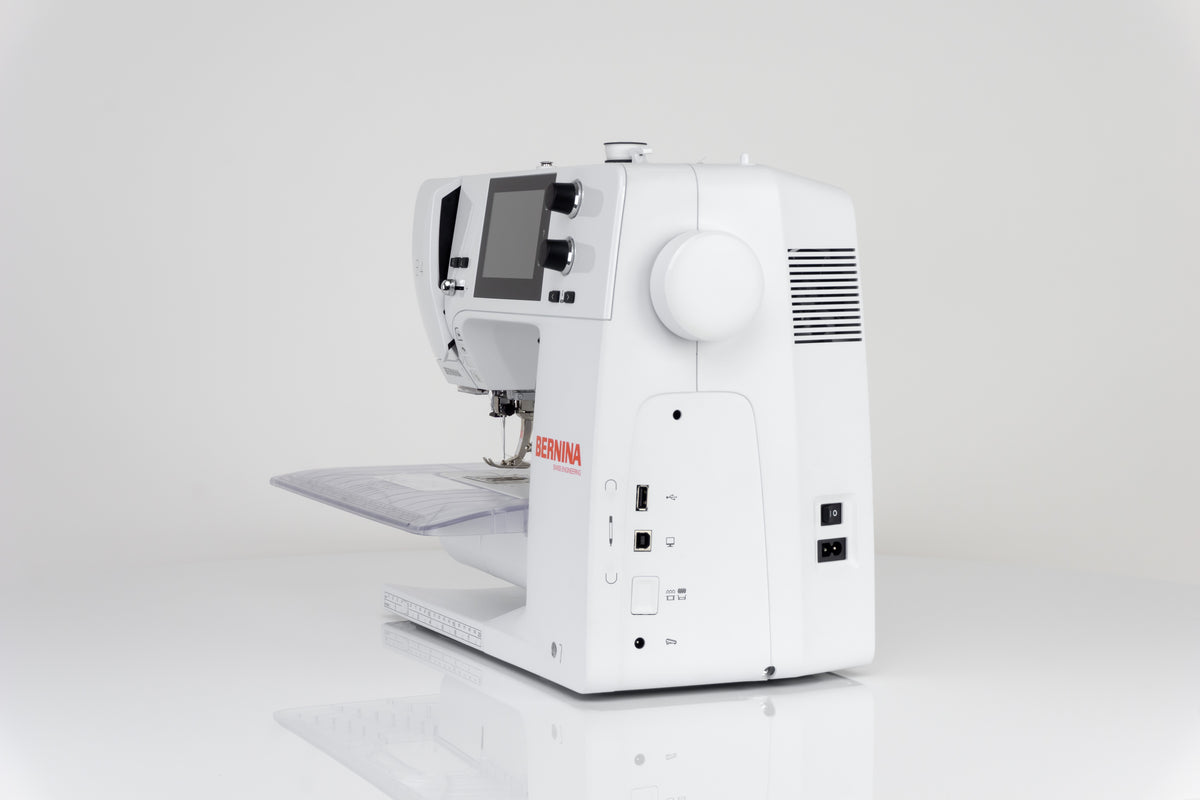 Bernina 435 Computer Nähmaschine mit Vollschaftfüßchen