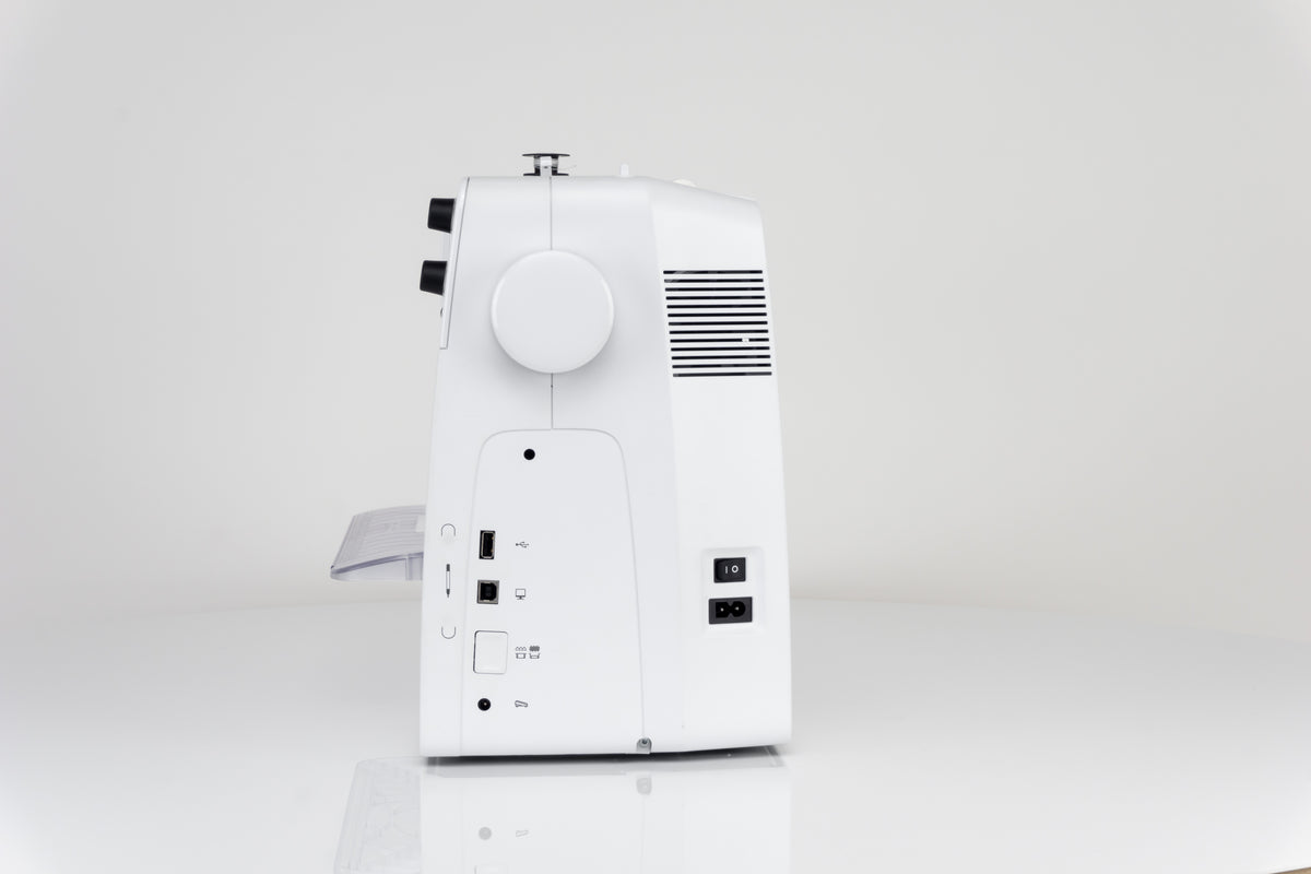 Bernina 475 QE Näh-und Quiltmaschine mit Vollschaftfüßchen