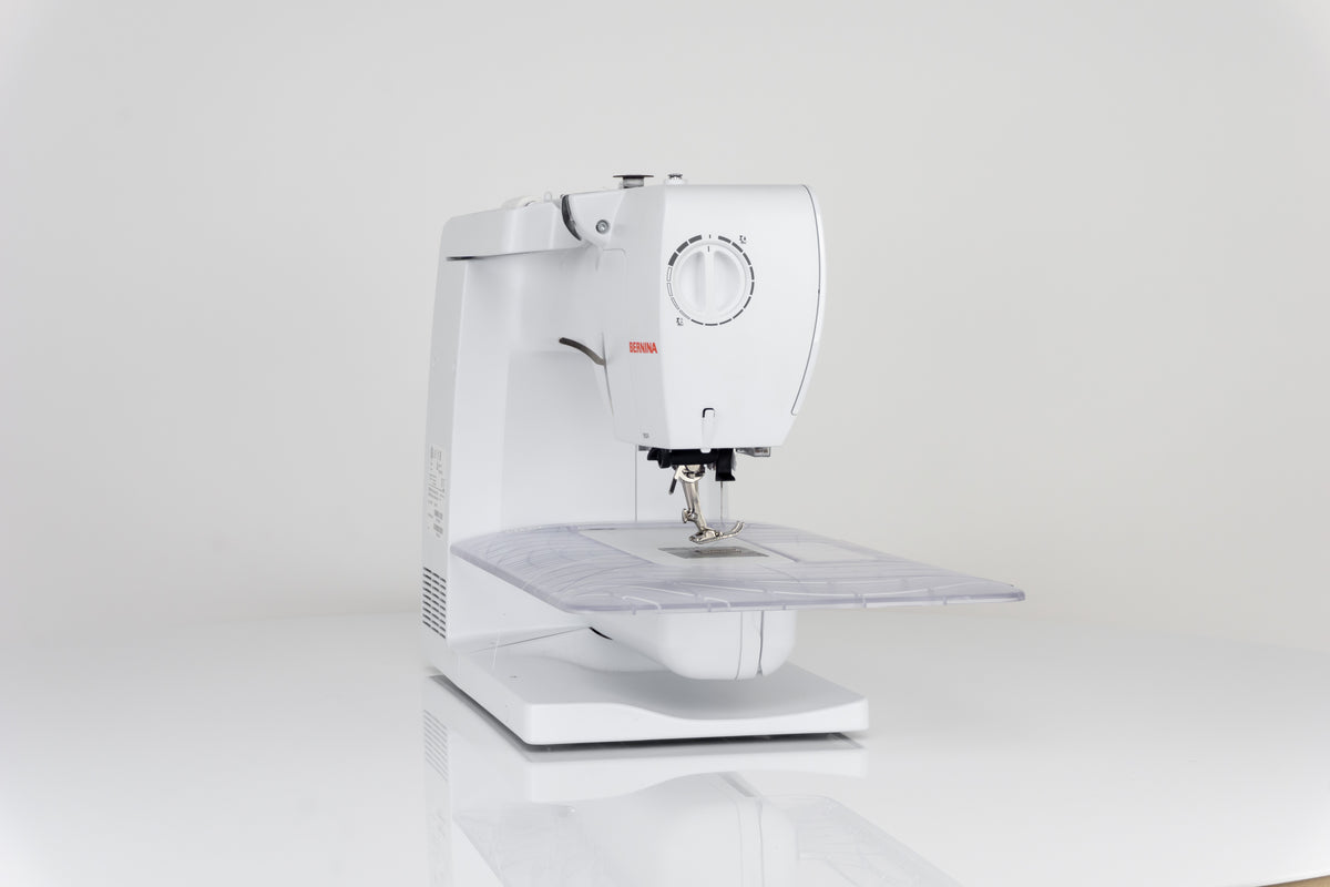 Bernina 475 QE Näh-und Quiltmaschine mit Vollschaftfüßchen