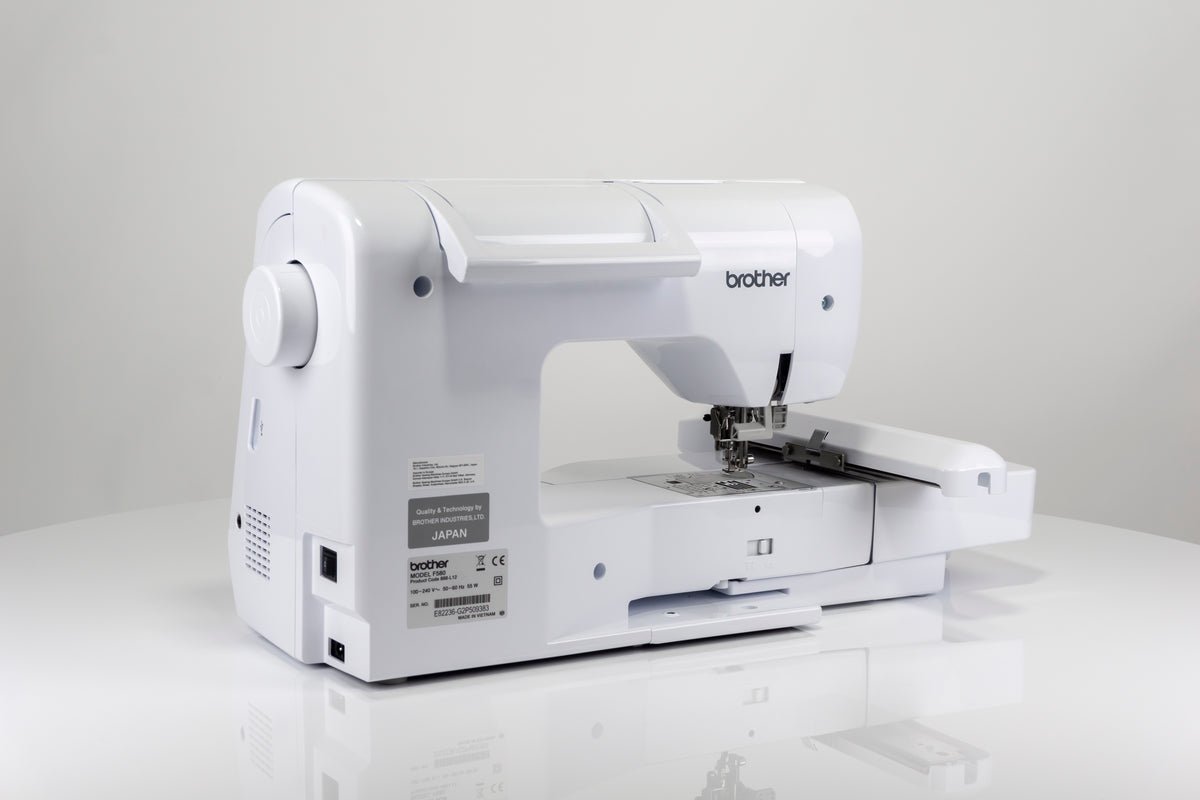 Brother Innov-is F580 Näh-, Stick- und Quiltmaschine