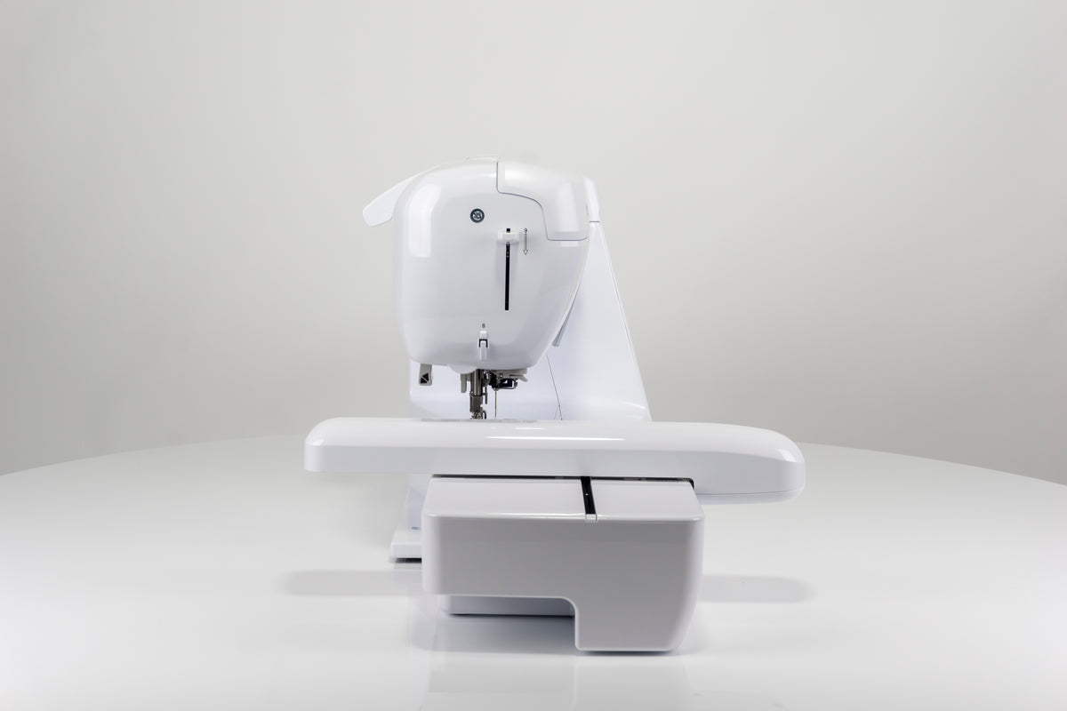 Brother Innov-is F580 Näh-, Stick- und Quiltmaschine
