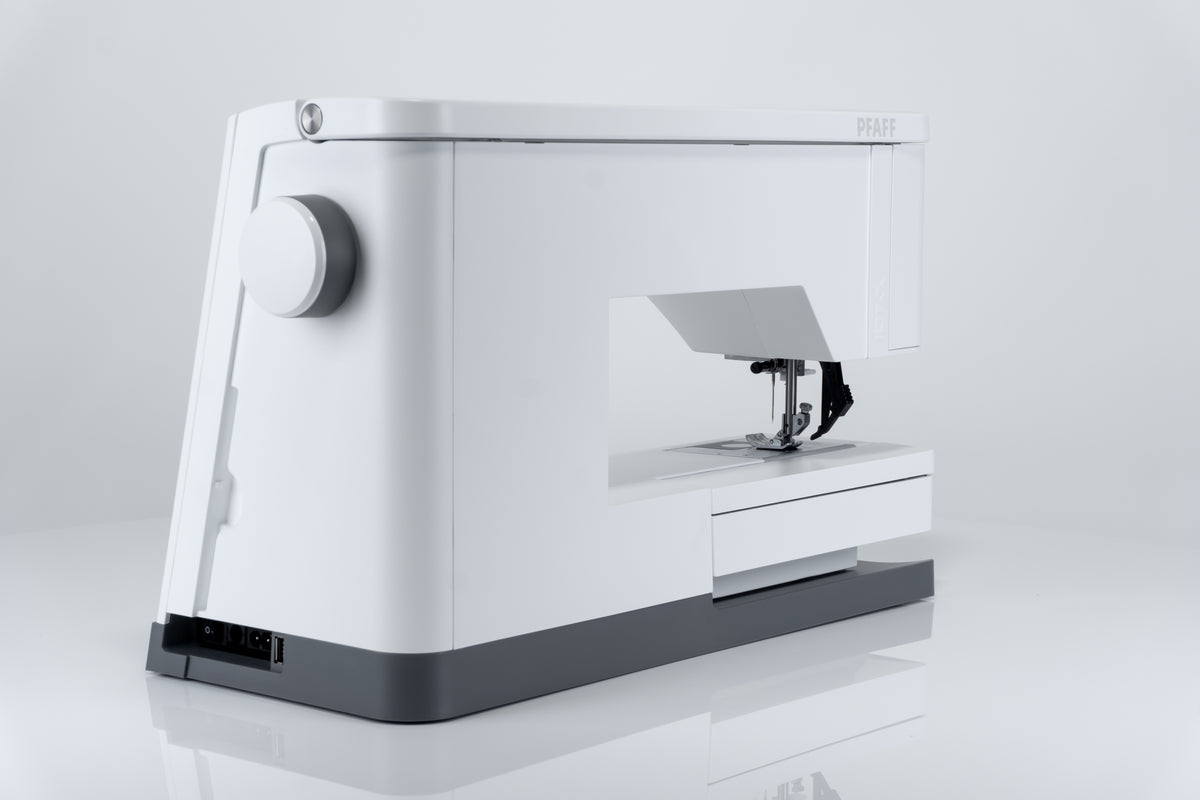 Pfaff expression 710 SE Computer Nähmaschine
