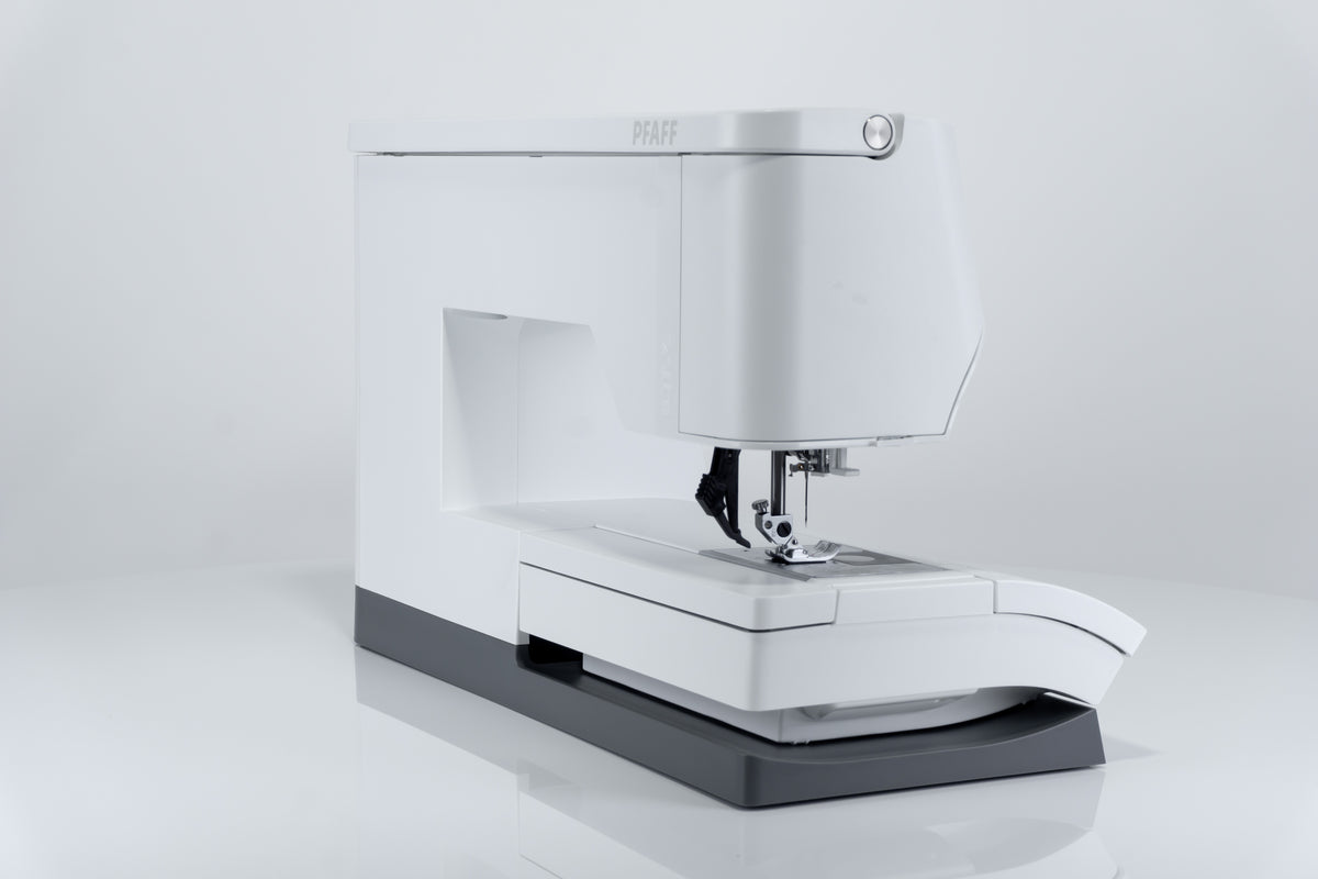 Pfaff expression 710 SE Computer Nähmaschine