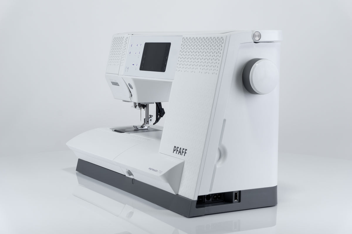 Pfaff expression 710 SE Computer Nähmaschine