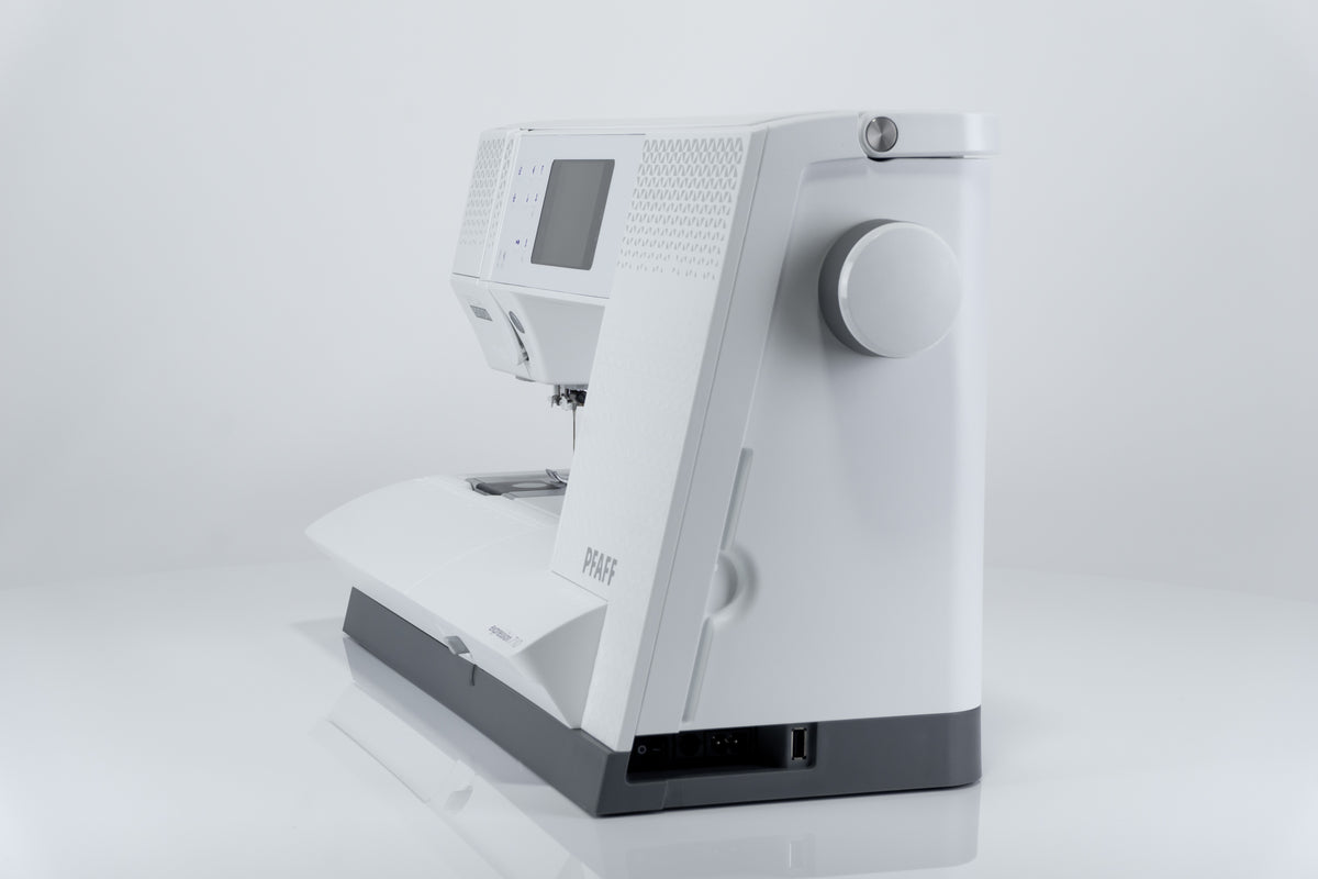 Pfaff expression 710 SE Computer Nähmaschine