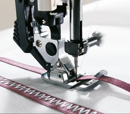 Pfaff Dekorativer Zierbandfuß (für IDT-System)