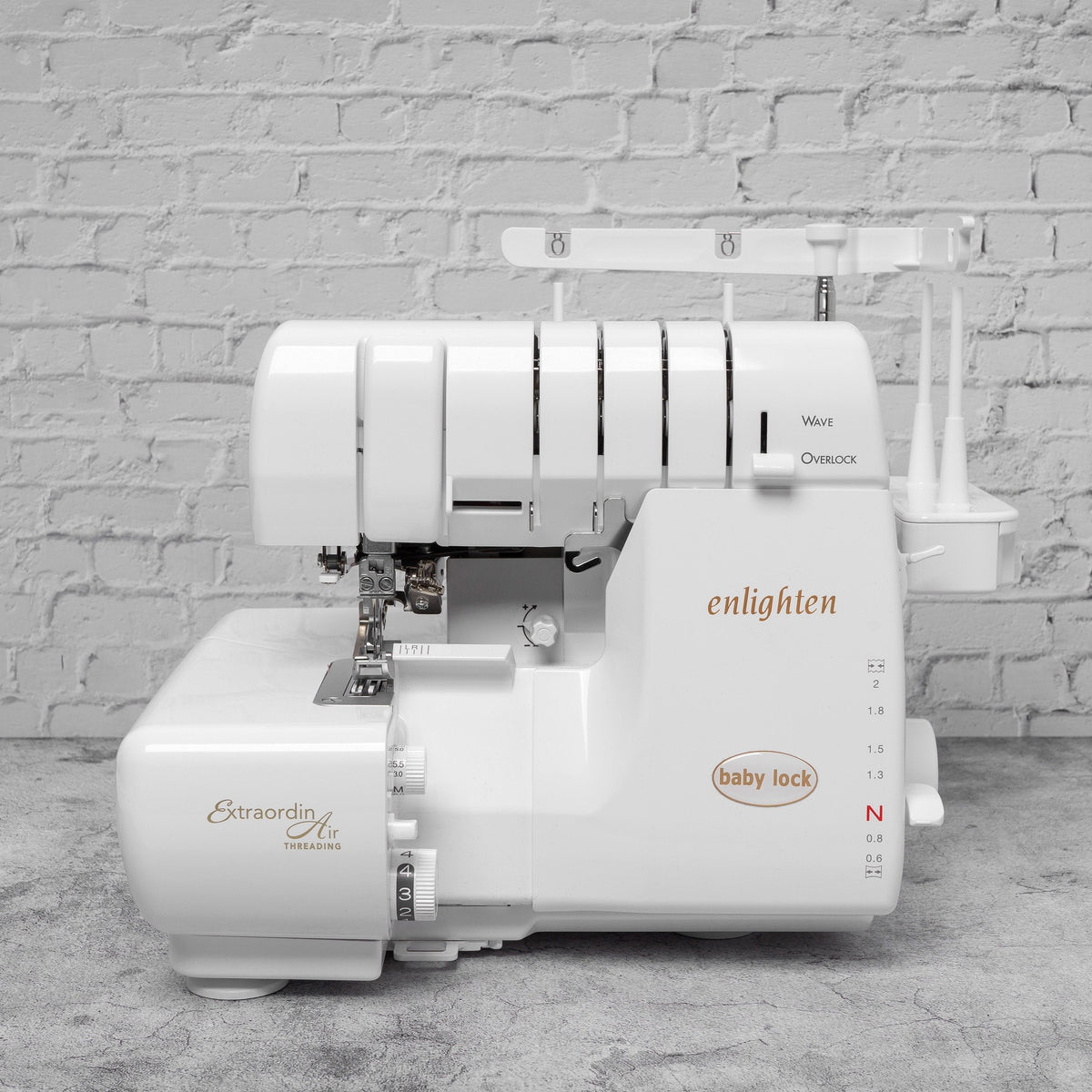 Baby Lock enlighten Overlock