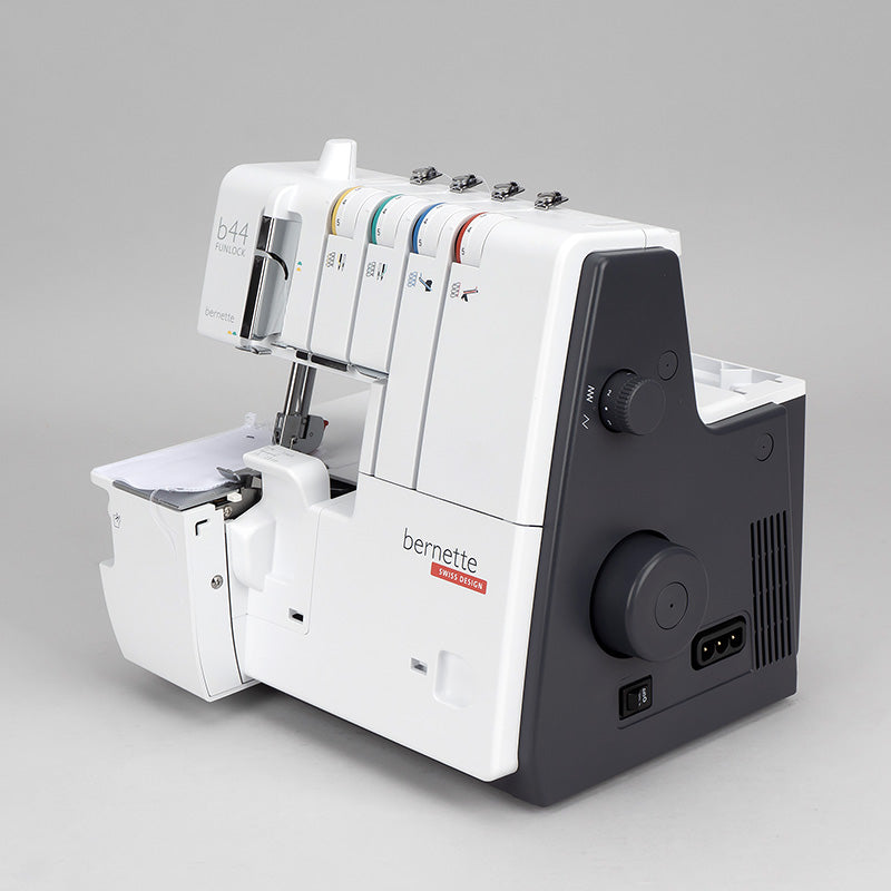 Bernette 44 Funlock Versandrückläufer