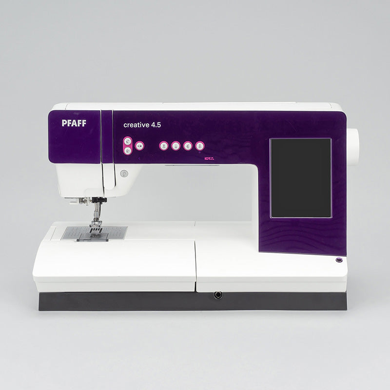 Pfaff creative 4.5 inkl. Standard-Stickmodul Gebrauchtmodell