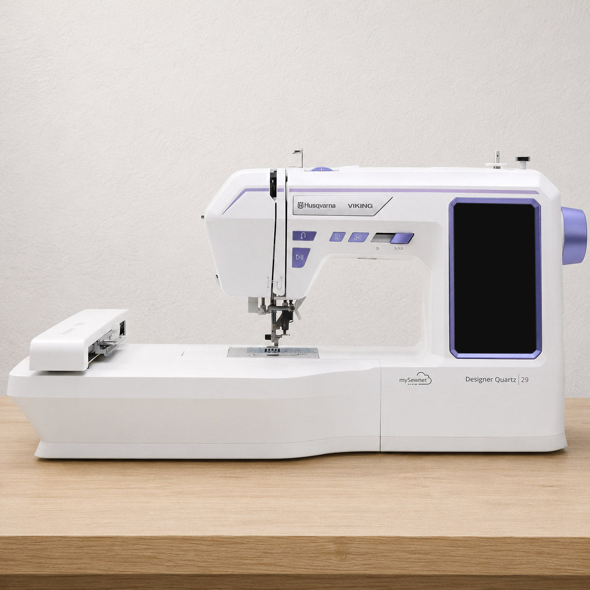 Husqvarna Viking Designer Quartz 29 Näh- und Stickmaschine inkl. Stickmodul Versandrückläufer