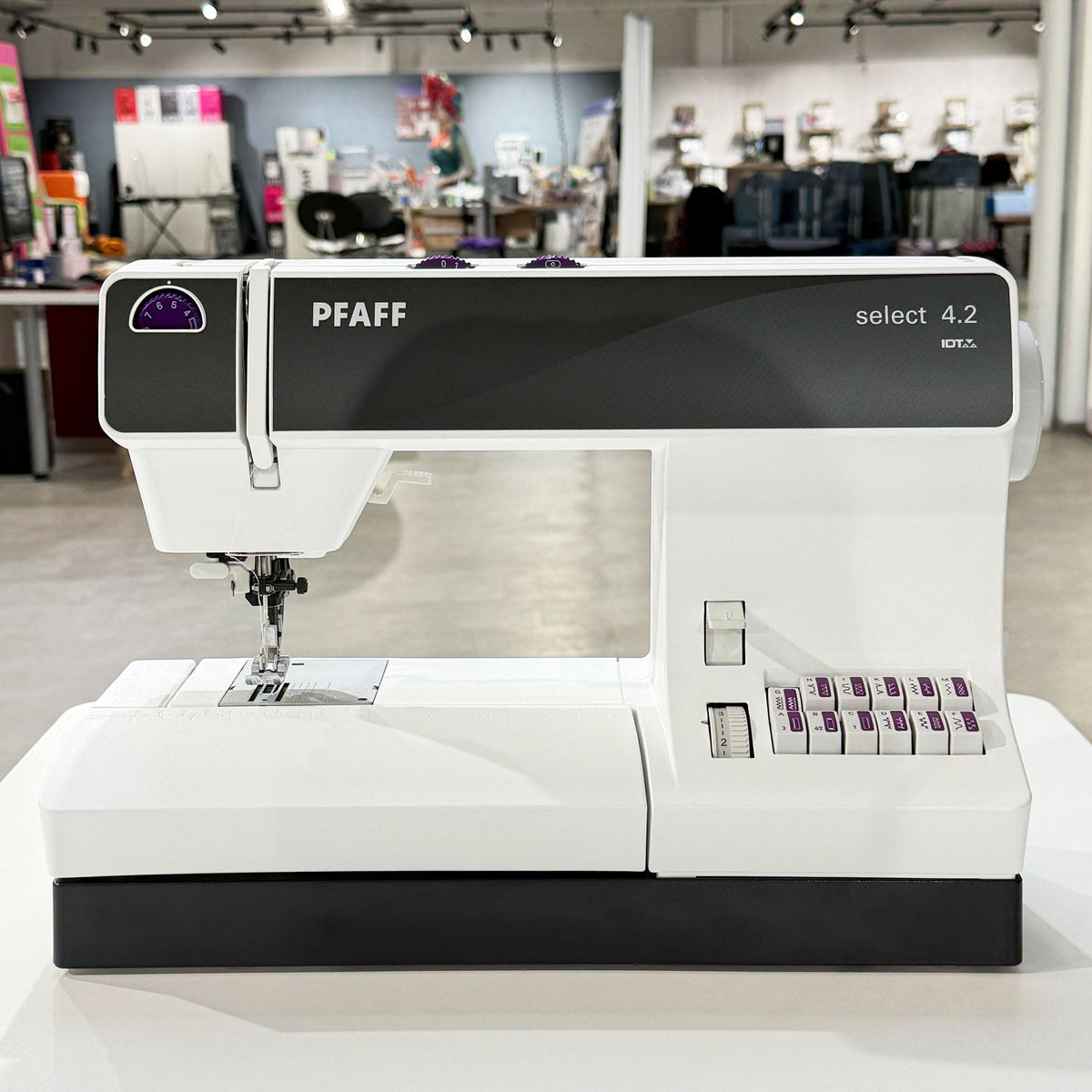Pfaff Select 4.2 Versandrückläufer