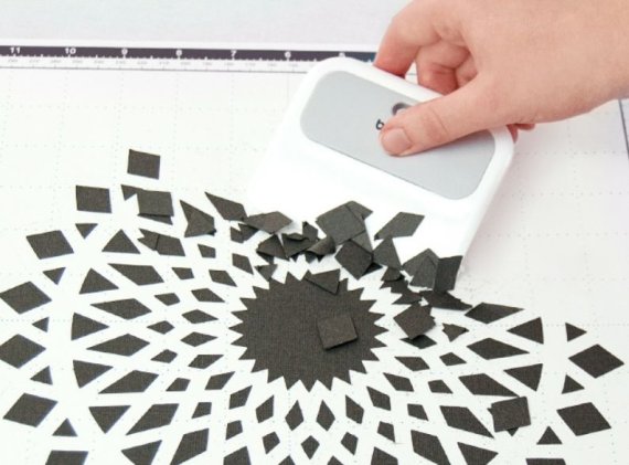 https://www.naehwelt-flach.de/images/Brother-Plotter/10022071-rakel-4.jpg