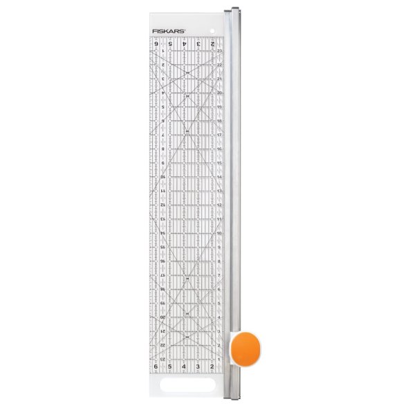 Fiskars Schneidlineal 2 in 1 Rollmesser Ø 45 mm & Lineal 6 x 24"