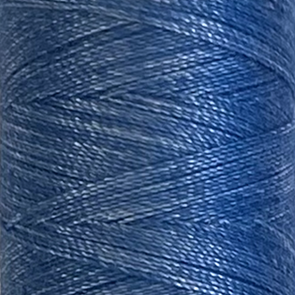 Amann-Mettler Denim Doc Nähgarn (100 m / verschiedene Jeansfarben) 3620 Metallic blue