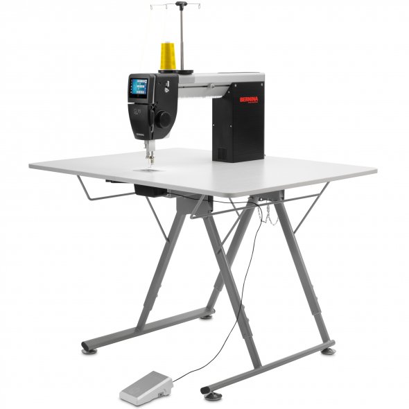 Bernina Q 16 PLUS Langarm Quiltmaschine mit Falttisch