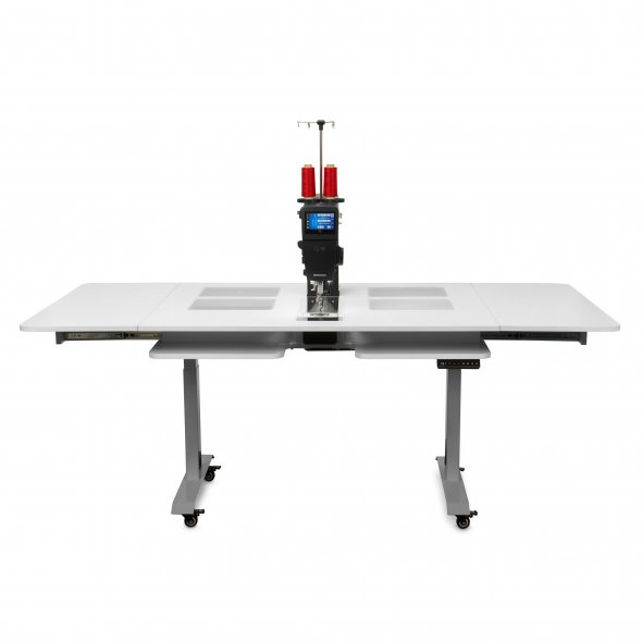 Bernina Q 16 PLUS Langarm Quiltmaschine mit Bernina Lift Table