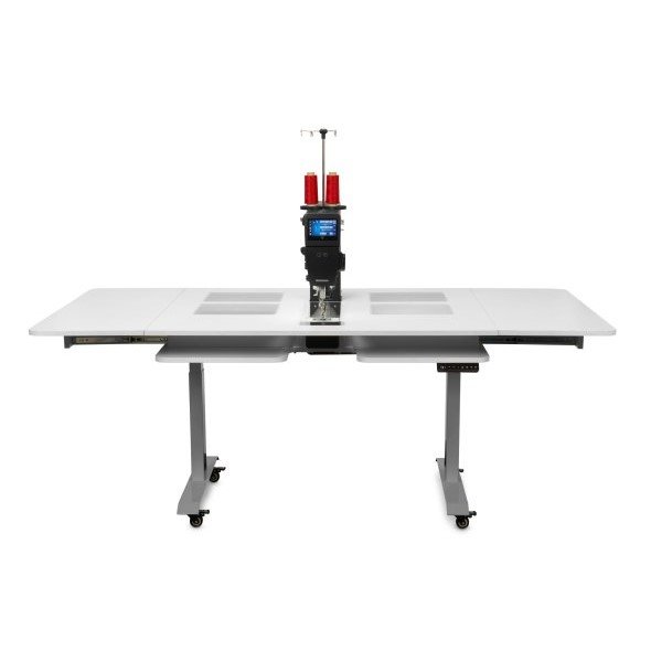 Bernina Q 16 Langarm Quiltmaschine mit Bernina Lift Table