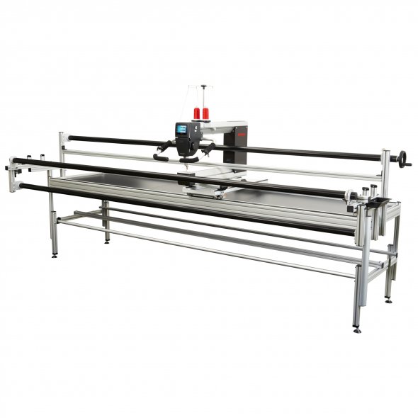 Bernina Q 24 Langarm Quiltmaschine mit Pro Large Quiltrahmen