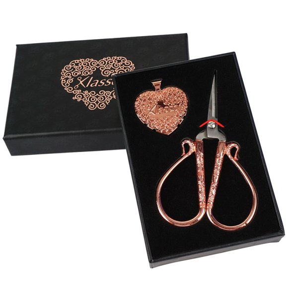 Antikes Geschenk-Set Stickschere Metallherz-Anhänger (rosegold)