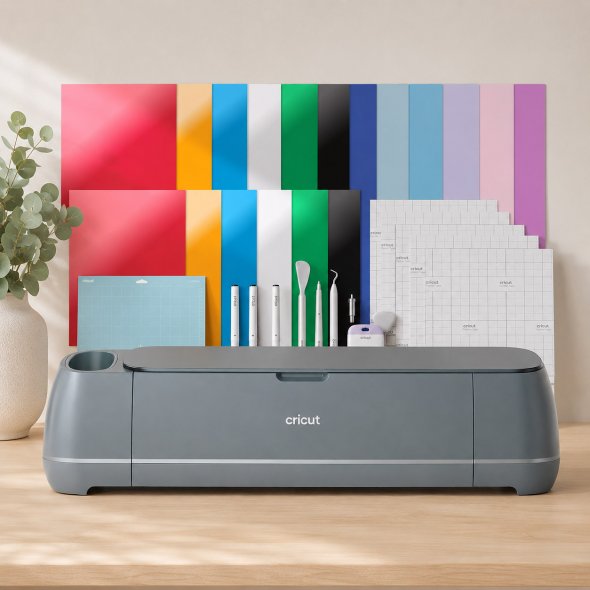 Cricut Maker 4 Schneideplotter + Bundle Versandrückläufer