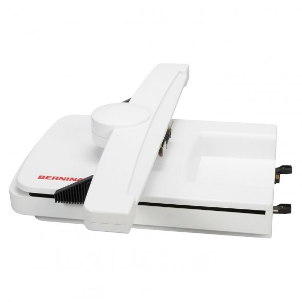 Bernina 735 Näh-und Stickmaschine inkl. SDT Stickmodul