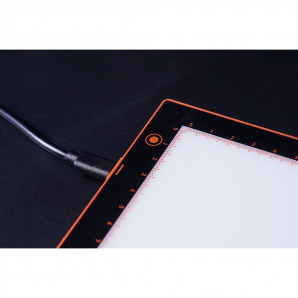 Daylight Wafer 1 Light Pad A4 (Lichtbox / B35xH25xT0,8 cm / dimmbar)
