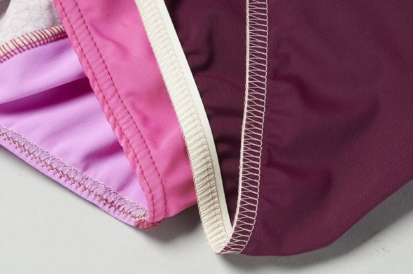 Bernina Gummibandannähfuß (für L450 L460)