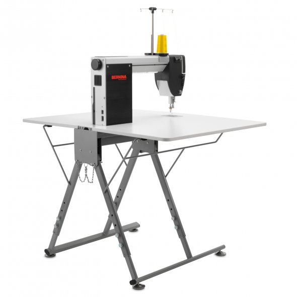 Bernina Q 16 Langarm Quiltmaschine mit Falttisch
